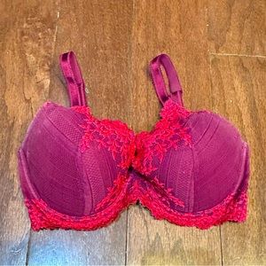 Wacoal Pink Purple Push Up Lace Bra Size 34DD